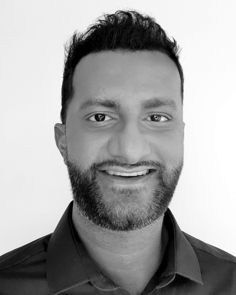 Portrait of Michael Maven, founder of Top Growth Experts